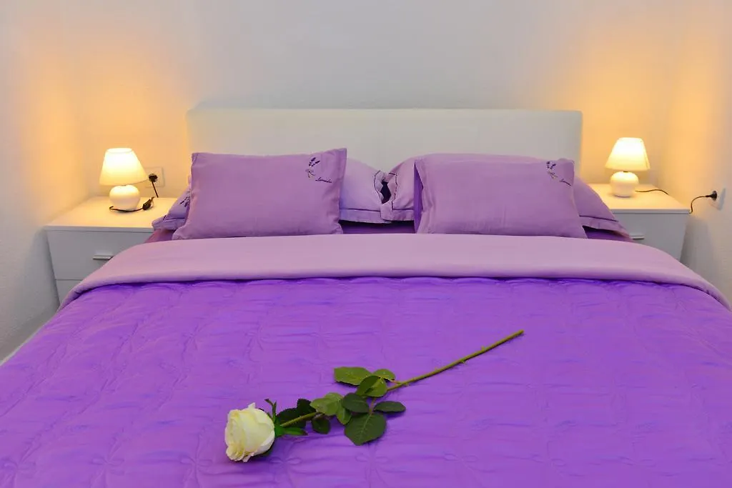Apartments Veky 3 0*, Split Croatia