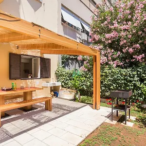 Apartment Dora, Split