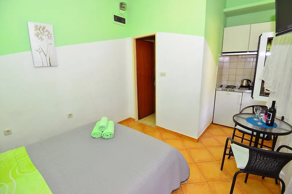 Apartments Veky 3 Split