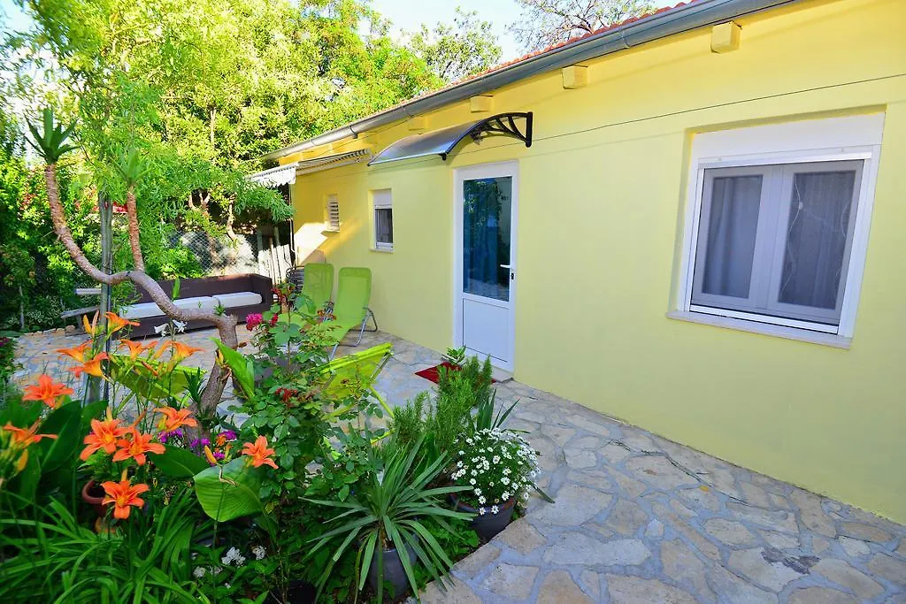 Apartments Veky 3 Split
